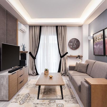 Acropolis Elegant Apartment Athen Eksteriør billede