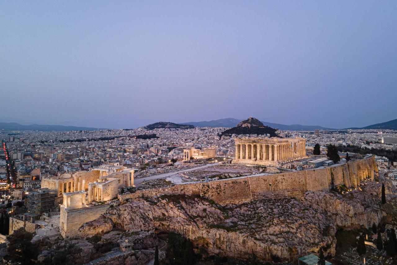 Acropolis Elegant Apartment Athen Eksteriør billede